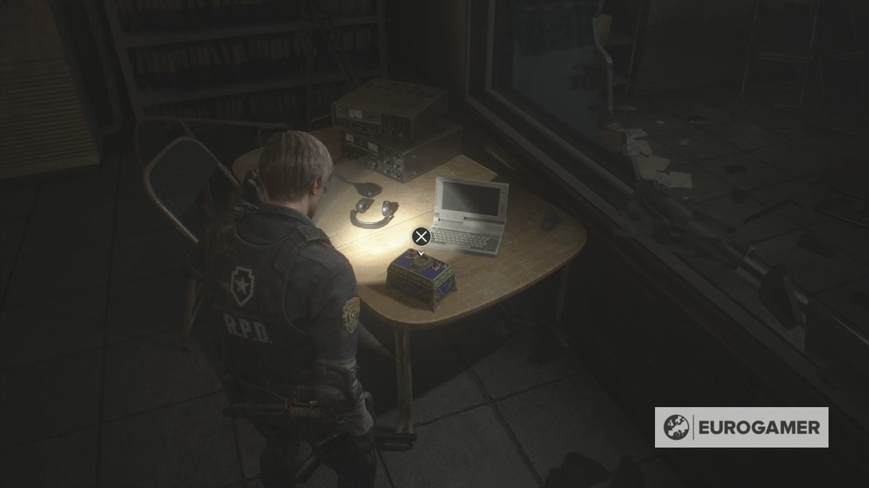 Resident Evil 2 Bejeweled Box, USB Dongle Key, STARS Badge and